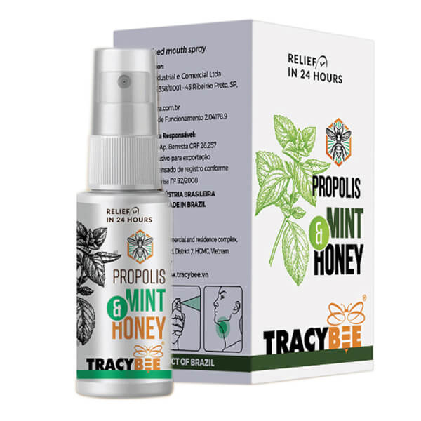 Xịt Họng Keo Ong Xanh Propolis Mint & Honey Tracybee 30Ml